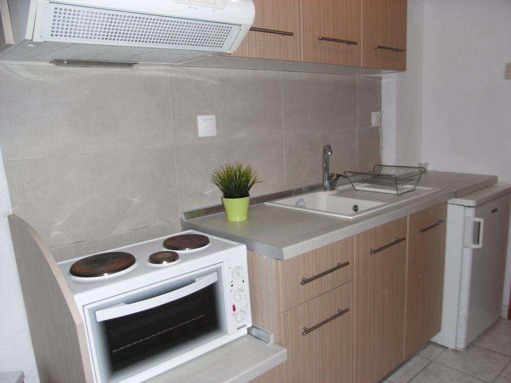 Electra Studios Toroni Habitación foto